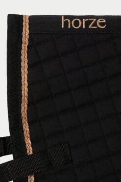 Horze Glarus Dressurschabracke Mit Metallischem Flechtdetail 20 Horze Glarus Dressurschabracke Mit Metallischem Flechtdetail -Cavallo Verkäufe 17397 BL 2