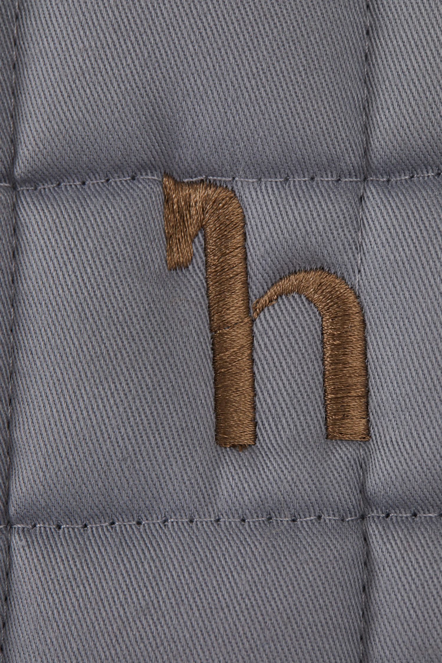 Horze Munich Dressurschabracke Mit Metall-Detail 4 Horze Munich Dressurschabracke Mit Metall-Detail – Bild 2