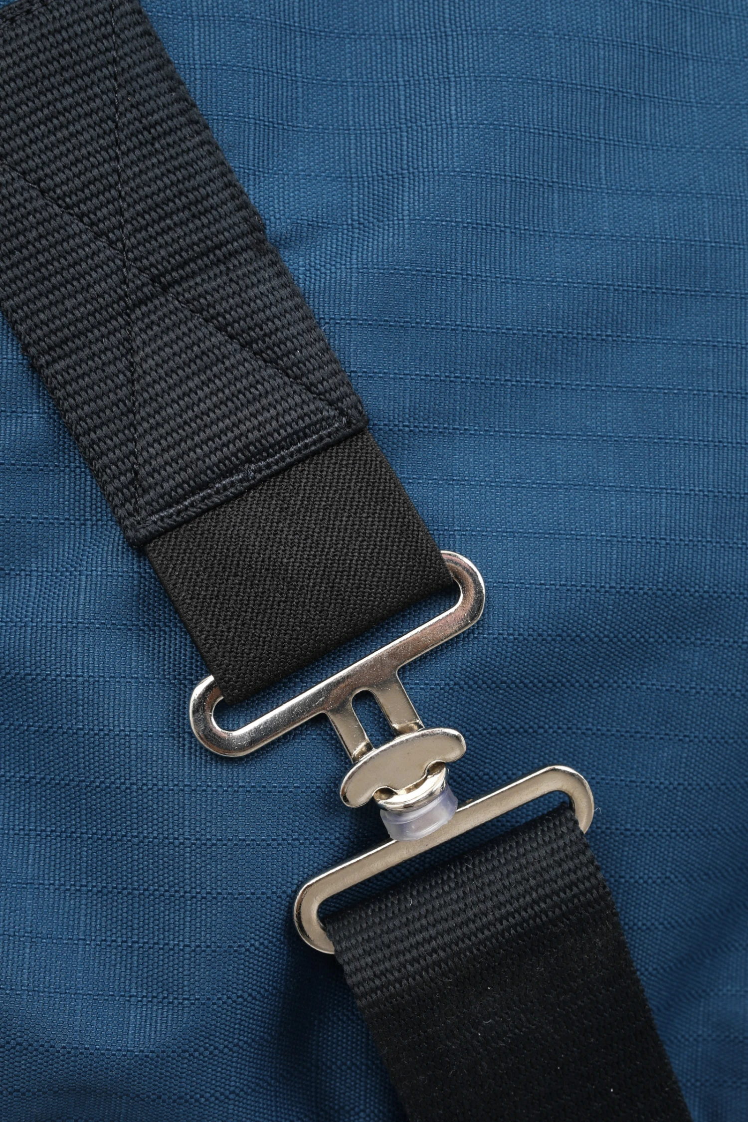 Horze Glasgow Regendecke Mit Halsteil, 150g 6 Horze Glasgow Regendecke Mit Halsteil, 150g – Bild 4