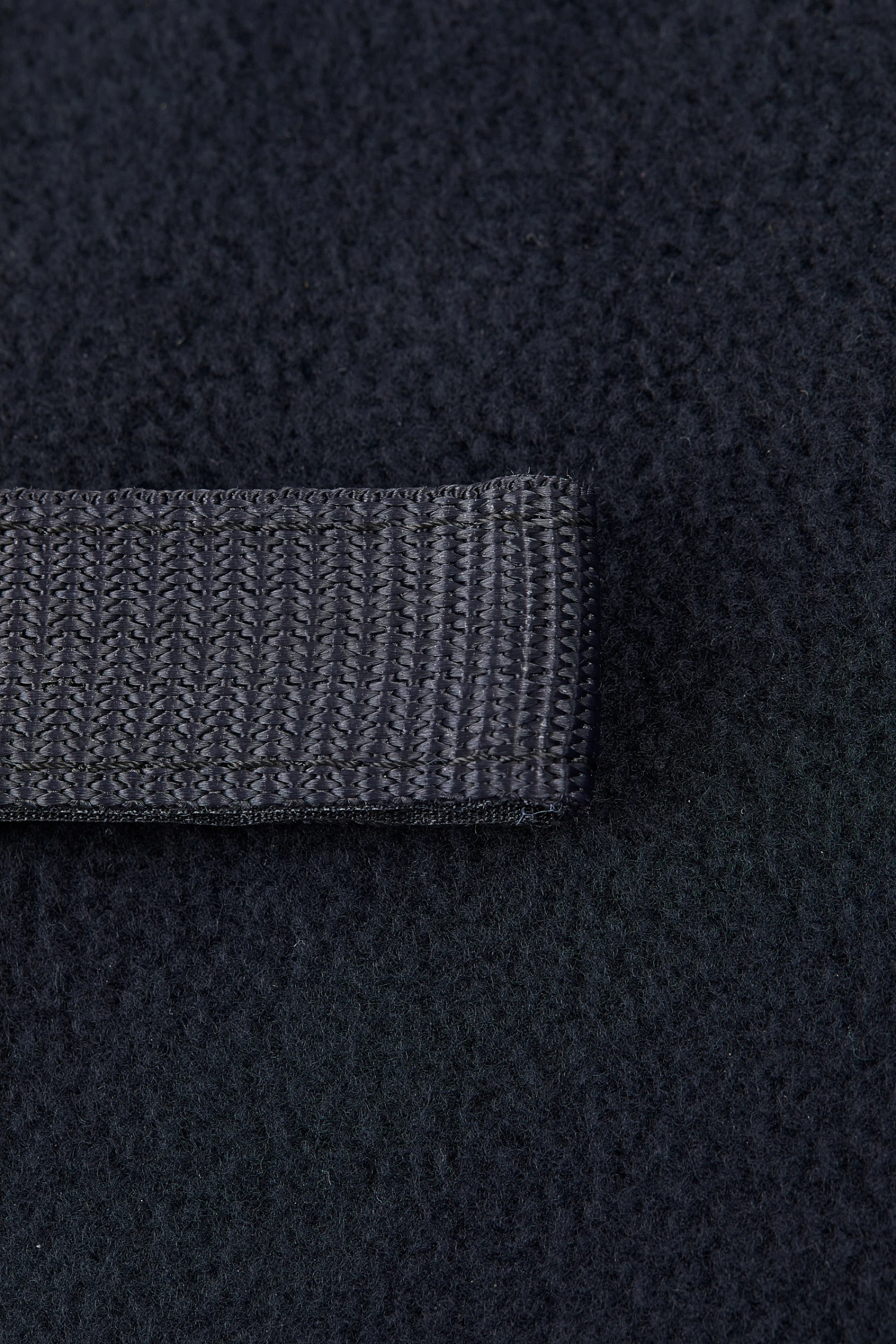 Horze Noir Fleece Ausreitdecke 10 Horze Noir Fleece Ausreitdecke – Bild 8