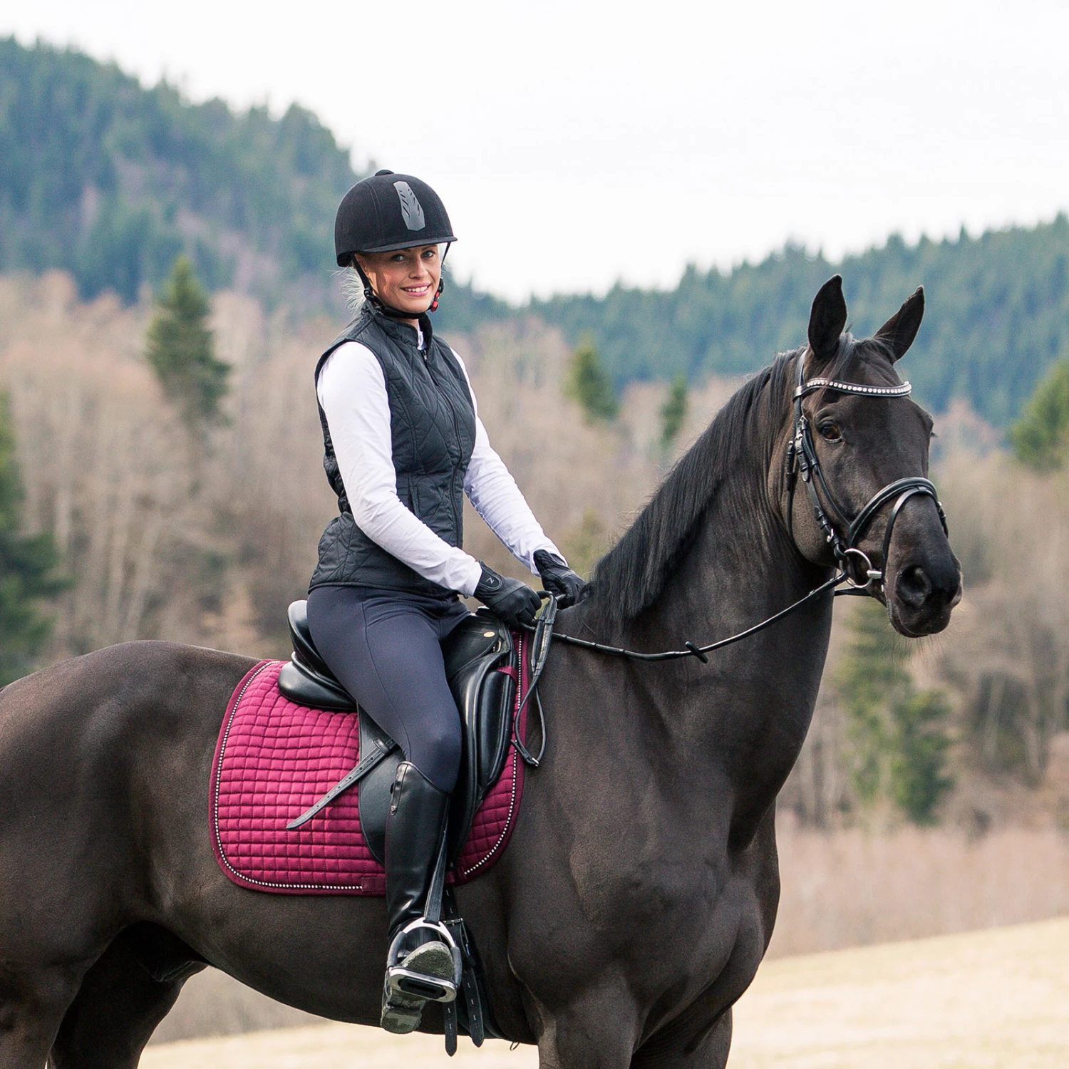 Horze Steppweste Für Damen 4 Horze Steppweste Für Damen – Bild 2