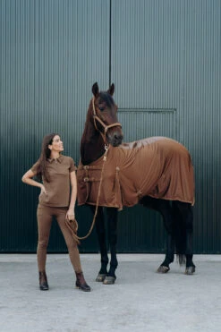 Horze Sagira Damen Trainingshirt Mit Goldener Rückseite 31 Horze Sagira Damen Trainingshirt Mit Goldener Rückseite -Cavallo Verkäufe 33571 bdbr 11