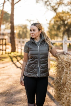Horze Natalie Damen Reitjacke Mit Abnehmbaren Ärmeln -Cavallo Verkäufe 33601 734 11