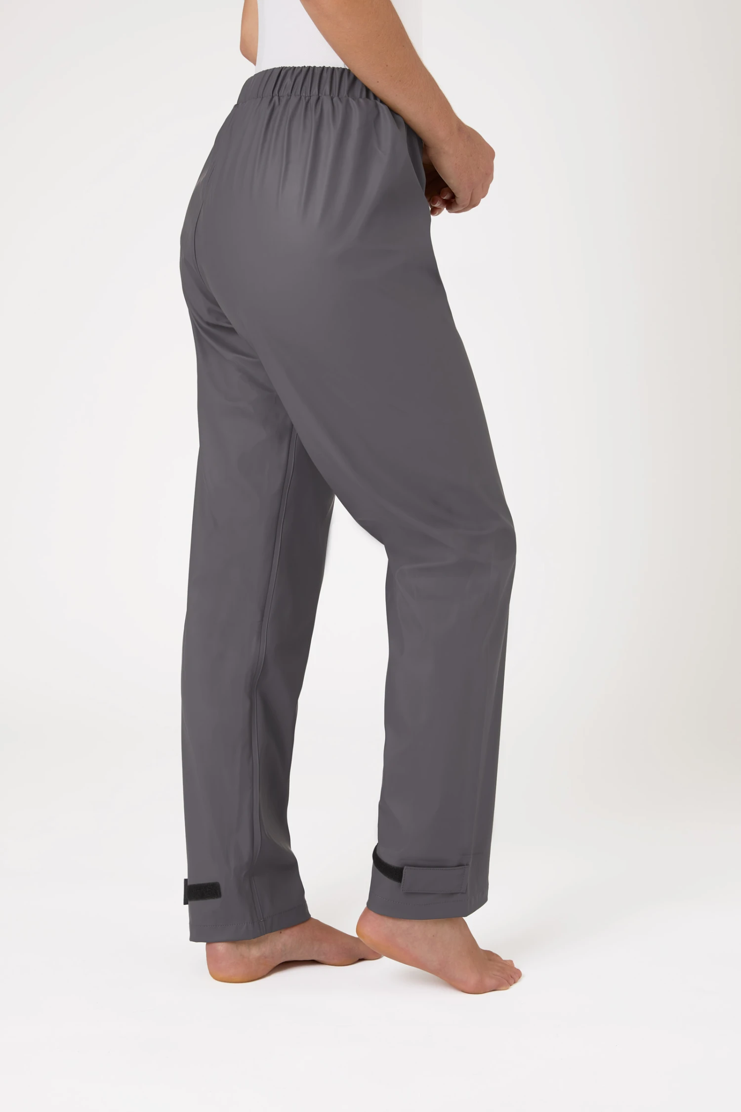 Horze Rory Damen Regenjacke & -hosen Set 4 Horze Rory Damen Regenjacke & -hosen Set – Bild 2