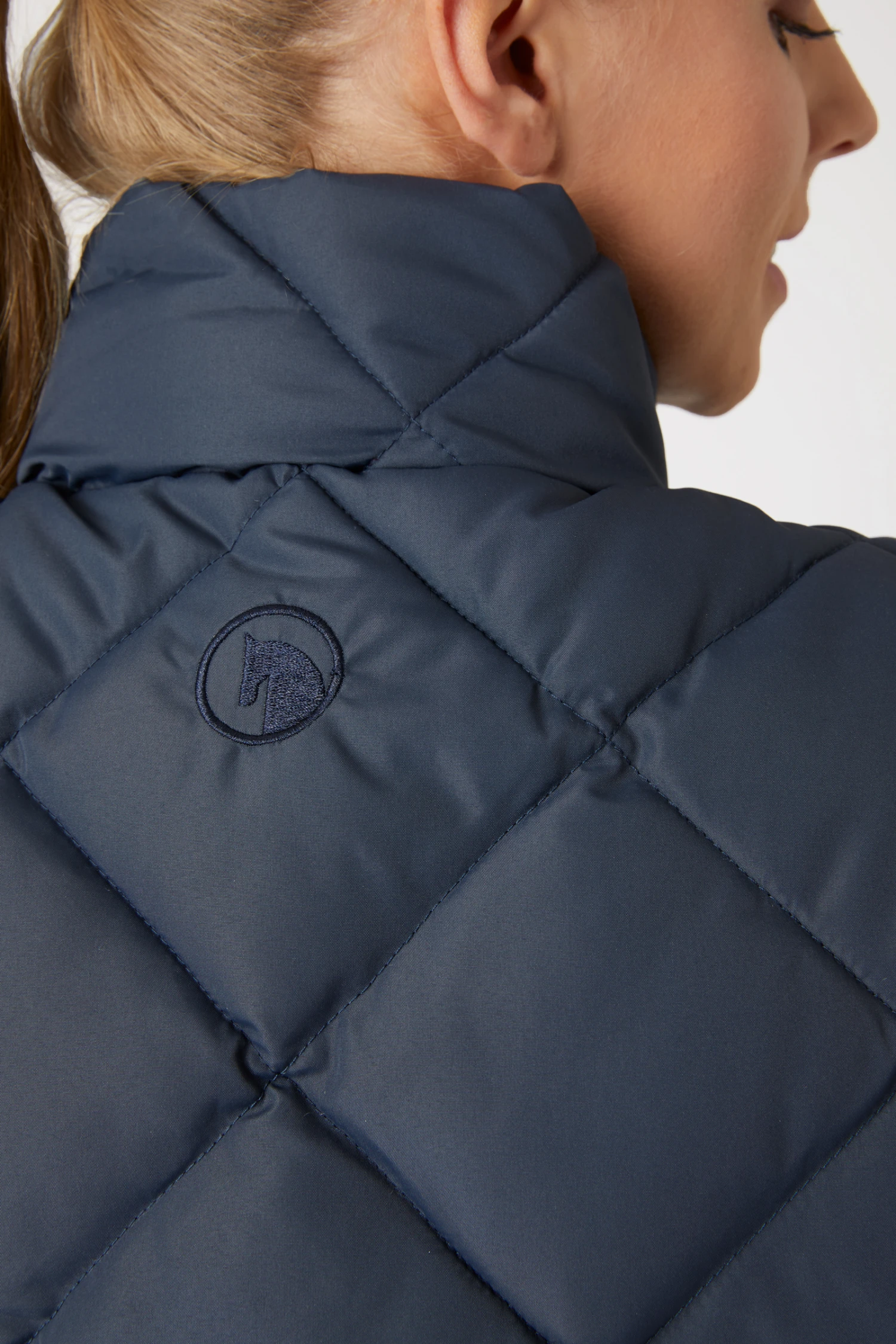 Horze Carola Gefütterte Damen Reitweste 16 Horze Carola Gefütterte Damen Reitweste – Bild 14