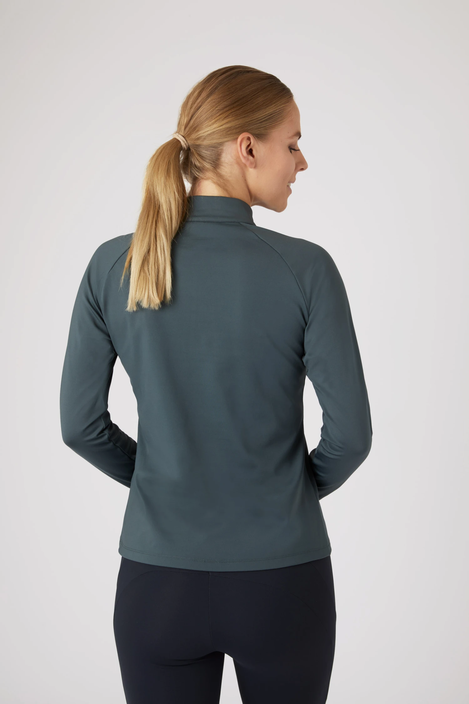 Horze Katya Damen Trainingsshirt Mit Fleecefutter 21 Horze Katya Damen Trainingsshirt Mit Fleecefutter – Bild 19