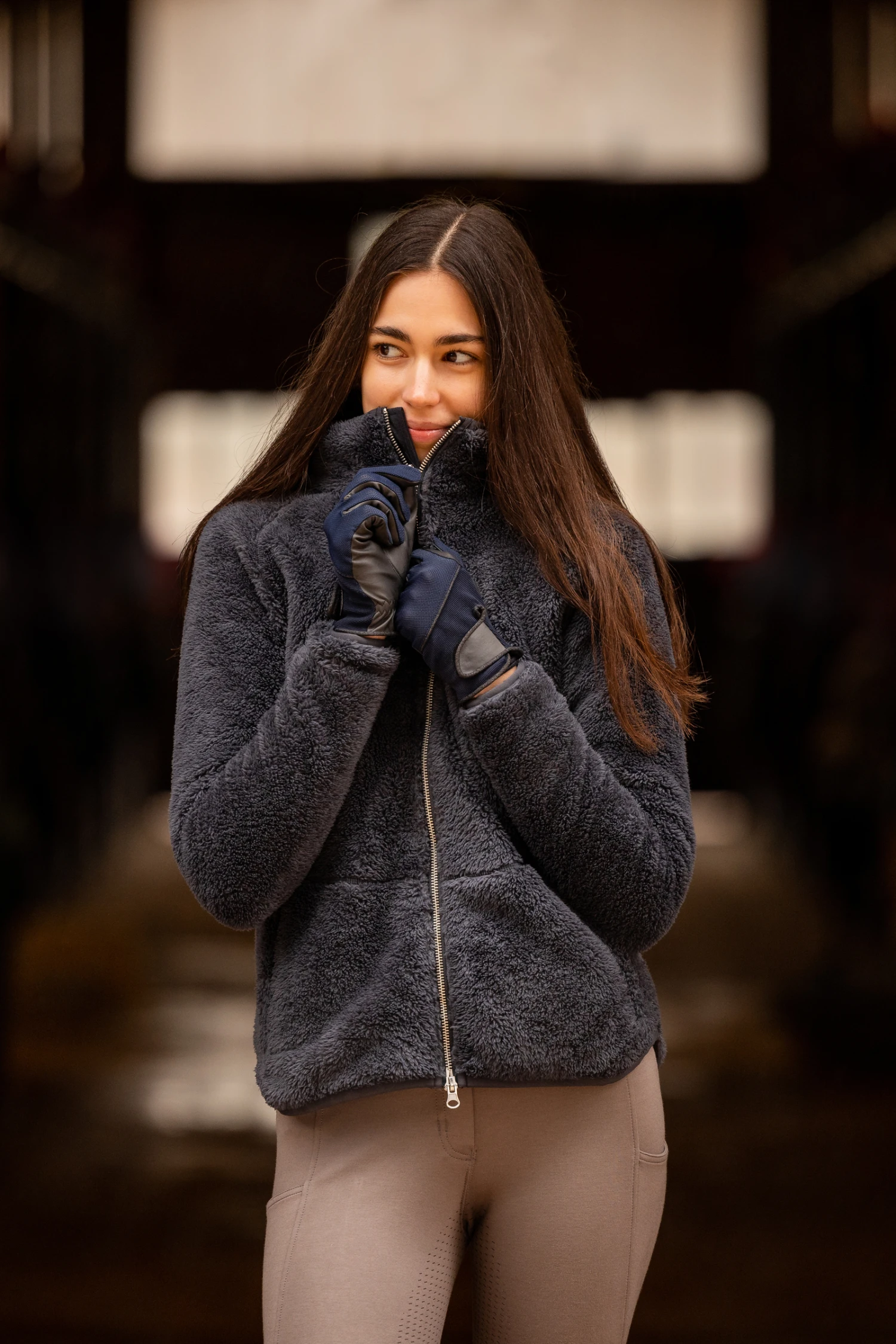 Horze Merida Damen Teddyfleece Reitjacke 10 Horze Merida Damen Teddyfleece Reitjacke – Bild 8