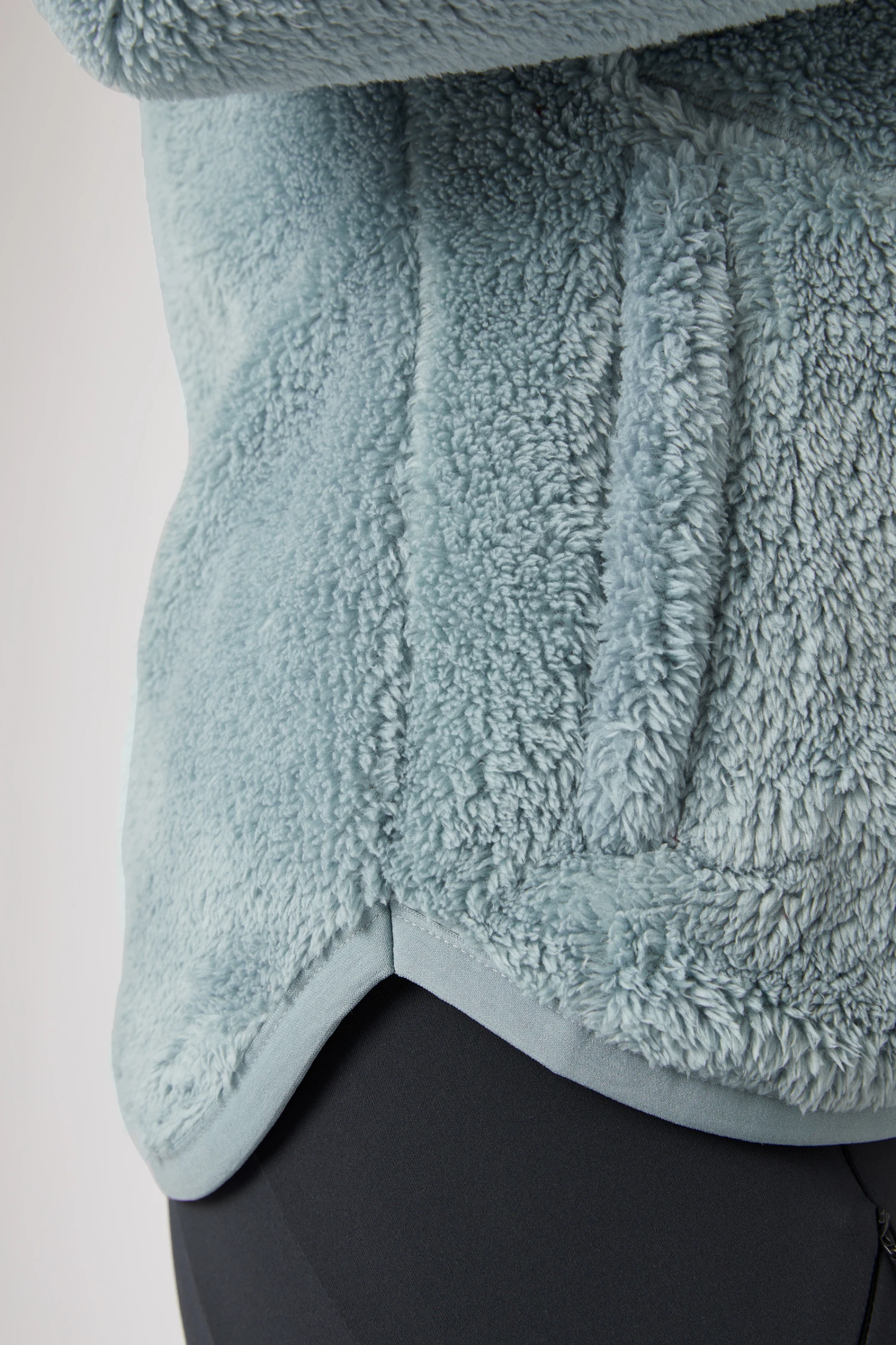 Horze Merida Damen Teddyfleece Reitjacke 15 Horze Merida Damen Teddyfleece Reitjacke – Bild 13