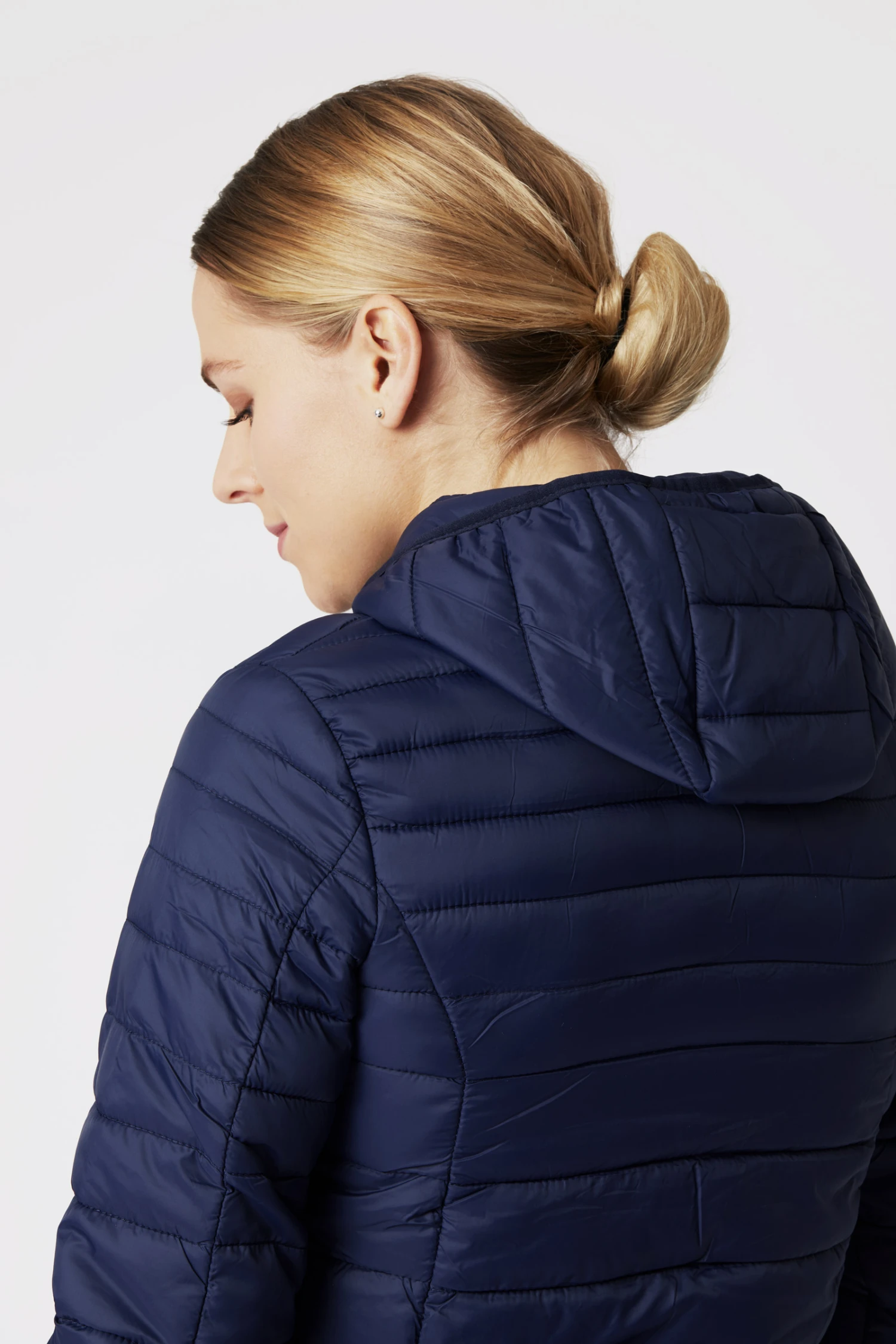 Horze Leicht Gefütterte Damen Reitjacke Mit Kapuze 17 Horze Leicht Gefütterte Damen Reitjacke Mit Kapuze – Bild 15