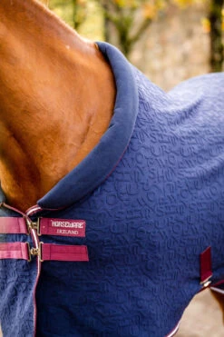 Horseware Embossed Cosy Neck Abschwitzdecke -Cavallo Verkäufe 340951 DB BU 2