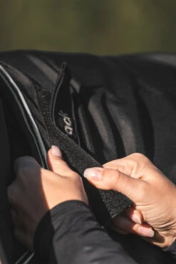 Back On Track Obsidian Weidedecke, 0g -Cavallo Verkäufe 345230 BL 06