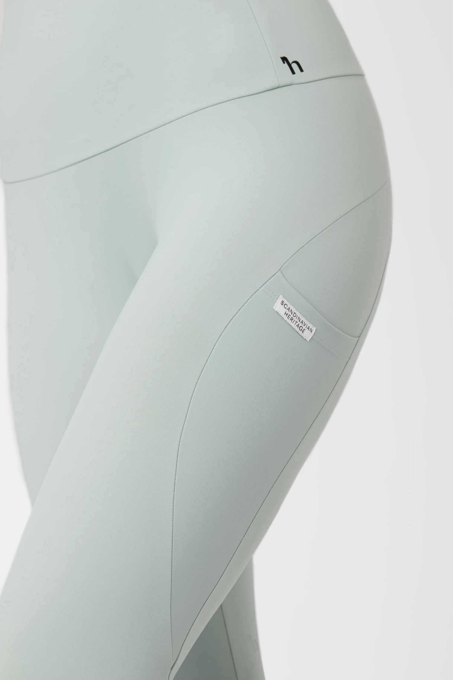 Horze Gabriela Damen Vollbesatzreitleggings Mit Kompression Und UV-Schutz 7 Horze Gabriela Damen Vollbesatzreitleggings Mit Kompression Und UV-Schutz – Bild 5