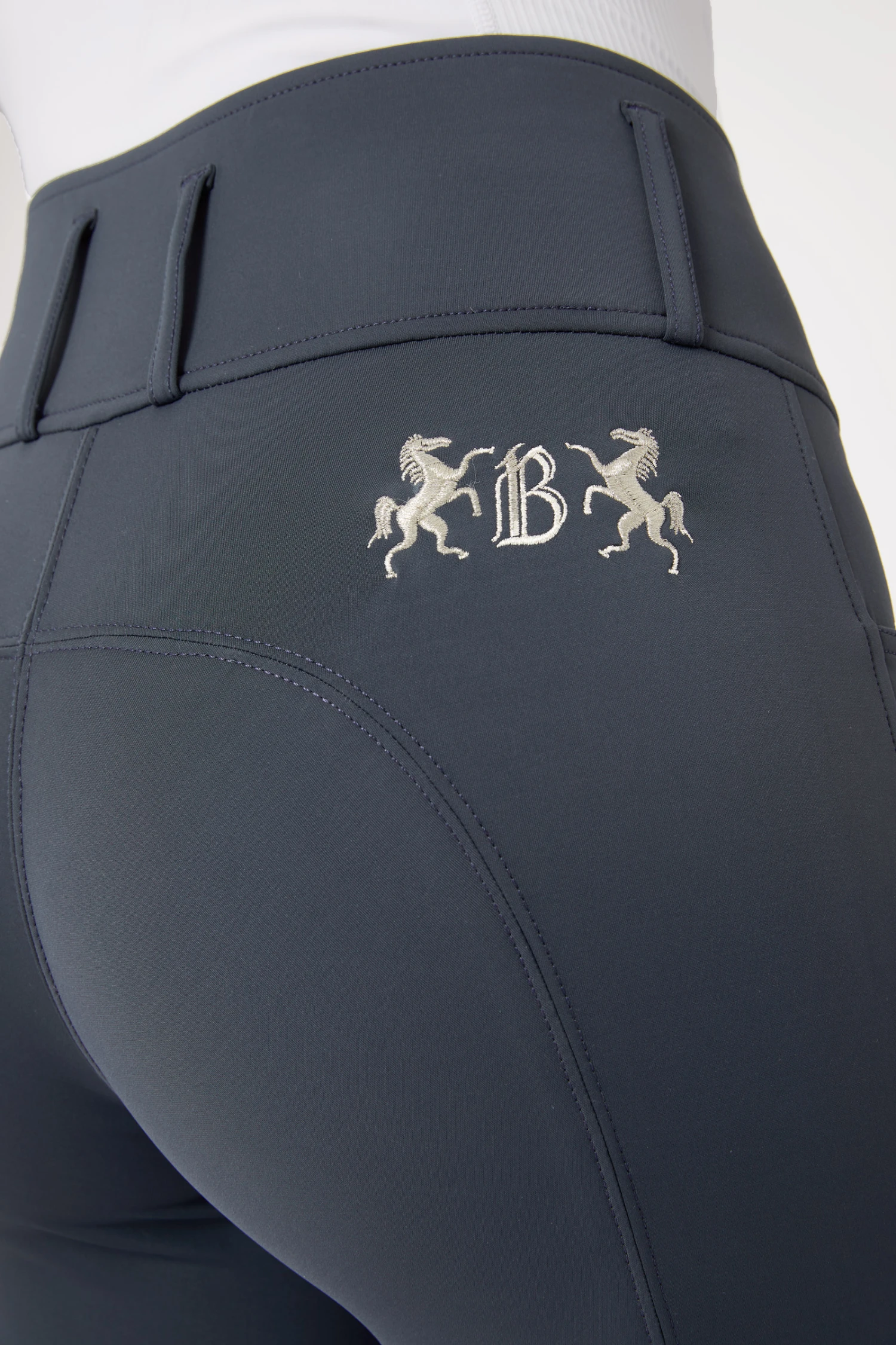 B Vertigo Meghan Damen Kniebesatzreithose Mit Hohem Bund 8 B Vertigo Meghan Damen Kniebesatzreithose Mit Hohem Bund – Bild 6